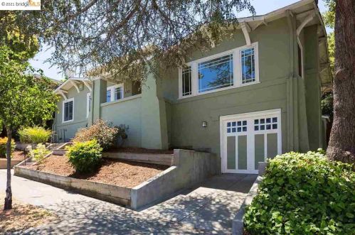 1301 Hampel St, Oakland, CA 94602-1204