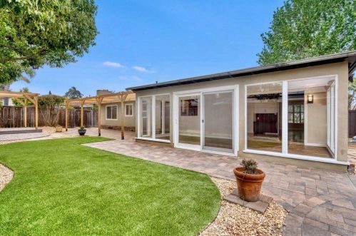 6034 Lancaster Dr, San Diego CA 92120-4537 exterior