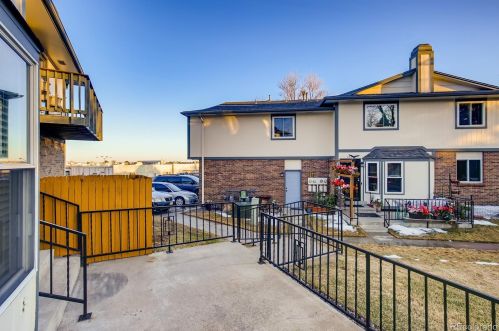 1745 Allison St, Denver CO  80232-6776 exterior