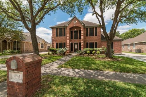 1814 Janell Rene Cir, Deer Park, TX 77536-2842