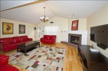 8208 Blarney Ln, Knoxville, TN 37923-7325