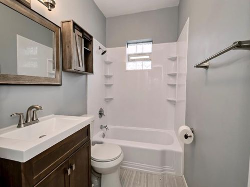 308 Beech St, Oakmont PA  15139-2104 exterior