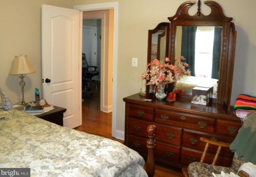 16461 Richmond Tpke, Bowling Green VA  22427-2207 exterior
