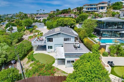 1527 Loring St, San Diego CA  92109-1765 exterior