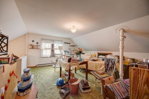 239 60, Milwaukee WI 53219-2131 exterior