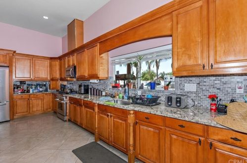 8735 56th St, Riverside CA  92509-3910 exterior