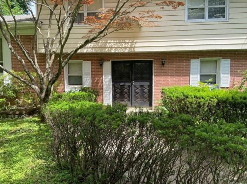 294 Healy Ave, Scarsdale, NY 10583-1025