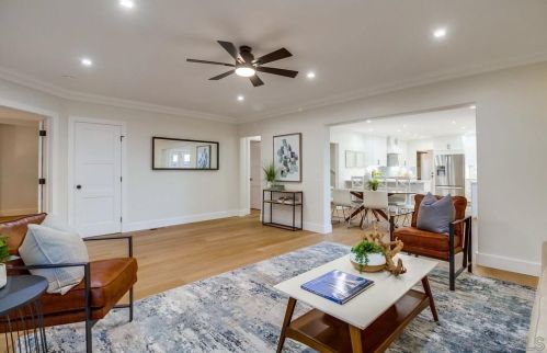 3124 Dumas St, San Diego CA 92106-1318 exterior