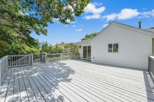 34 Corsa St, Huntington Station NY  11746-6623 exterior