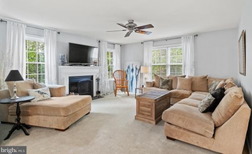 2031 Cody Ln, Harleysville, PA 19438-3348