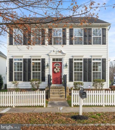 411 Wrigley Blvd, Cochranville, PA 19330-9411
