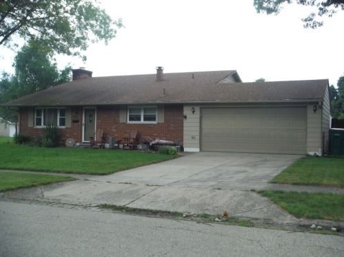 809 Washington St, New Carlisle, OH 45344-1753