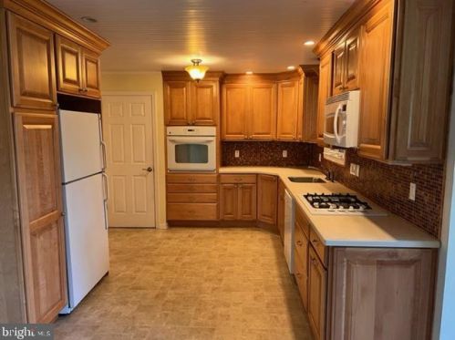 403 Weldin Rd, Wilmington DE  19803-4718 exterior