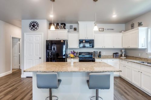 4105 Moulton St, Greenville TX  75401-5845 exterior