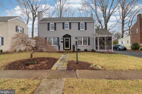 210 Waverly Rd, Wilmington, DE 19803-3135