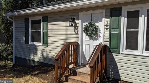 389 Berry St, Madison Mills, VA 22960-1011