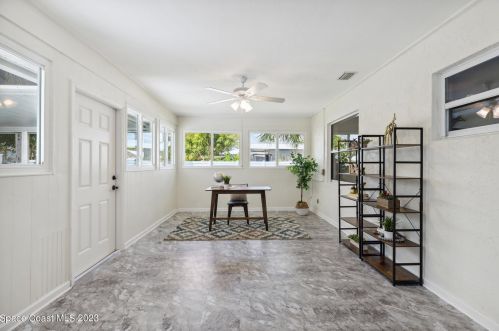 468 Tulip Dr, Sebastian FL  32958-5564 exterior