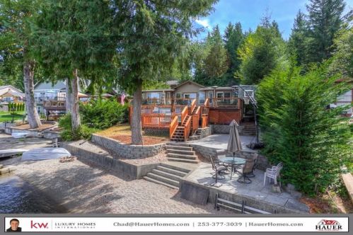 1410 Mason Lk Dr, Grapeview WA  98546-9741 exterior