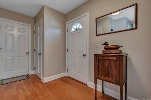 40 Carli Blvd, Colchester CT  06415-1867 exterior