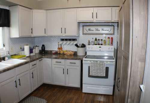 2402 Clark St, Manitowoc WI  54220-4438 exterior