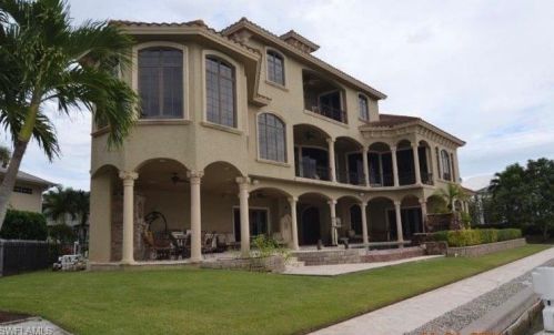 950 Giralda Ct, Marco Island, FL 34145-6826
