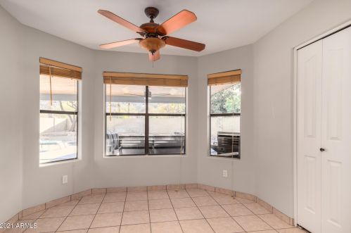 1925 Behrend Dr, Phoenix AZ  85024-1242 exterior