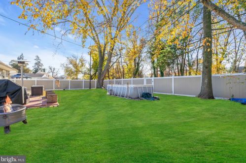 71 Harrington Cir, Willingboro NJ  08046-1823 exterior