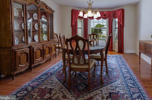 531 Riggs Ave, Berlin Boro NJ  08009-2712 exterior