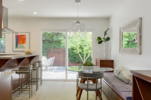 3555 Murdoch Dr, Palo Alto CA  94306-3636 exterior