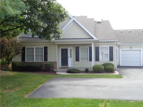 4695 Blue Grass Ln, Macungie, PA 18062-8302