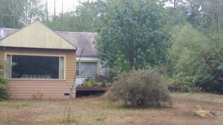 20821 Frank Waters Rd, Camano Island, WA 98292-7856