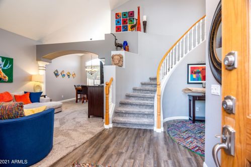 1679 Sahuaro St, Gilbert, AZ 85233-8743