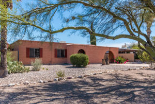 8933 Old Spanish Trl, Tucson, AZ 85710-6251