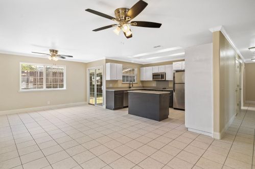 226 Oregon St, Ripon CA  95366-2145 exterior