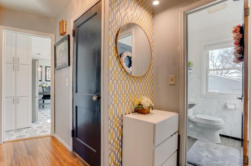 3320 Yosemite Ave, Minneapolis MN 55416-2142 exterior