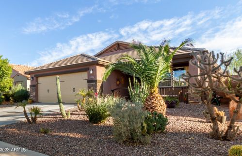 2215 Hazeltine Way, Gilbert, AZ 85298-7476