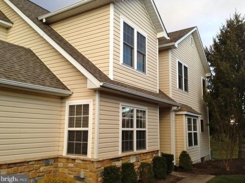 111 Gleneagles Dr, Blue Bell PA  19422-3241 exterior