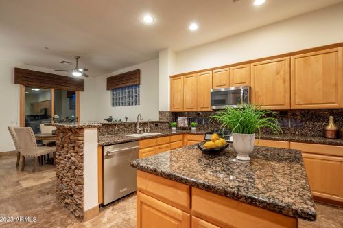 6738 Amber Sun Dr, Scottsdale AZ 85266-7032 exterior