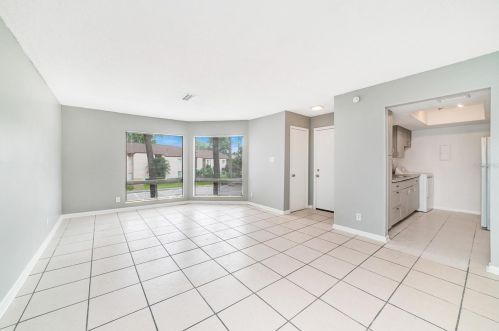 2438 Lemontree Ln, Orlando, FL 32839-1065