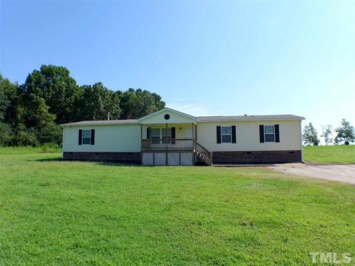 3416 Rosinburg Rd, Zebulon NC  27597-7879 exterior
