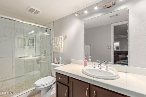 4019 Charlotte Dr, Glendale AZ  85310-3212 exterior