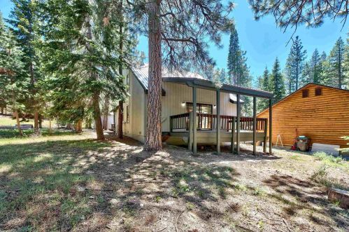 10704 Jeffrey Way, Truckee, CA 96161-2520