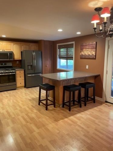 3130 Laurel Ridge Cir, Bridgeville, PA 15017-1614