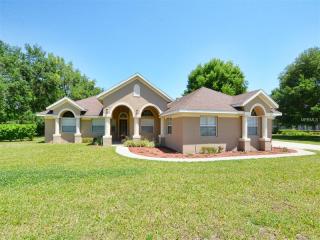 30918 Fairvista Dr, Tavares, FL 32778-5062