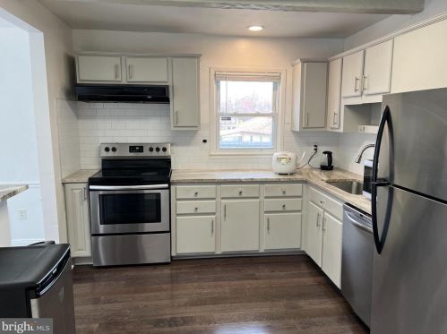 13541 Kaslo Dr, Woodbridge VA  22193-4629 exterior
