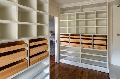 25 Laporte Ave, Mount Vernon NY  10552-1016 exterior