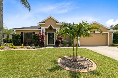 1401 Broken Pine Rd, Deltona, FL 32725-9409