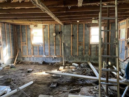 2599 Airport Rd, Mount Olive OH  45106-8537 exterior