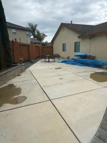 8666 Irish Moss Ct, Elk Grove CA  95624-4020 exterior