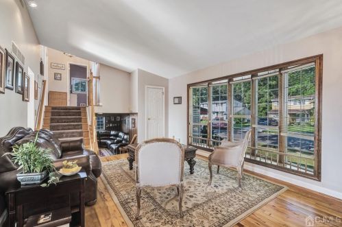 52 Margaret St, Old Bridge NJ  08857-2559 exterior